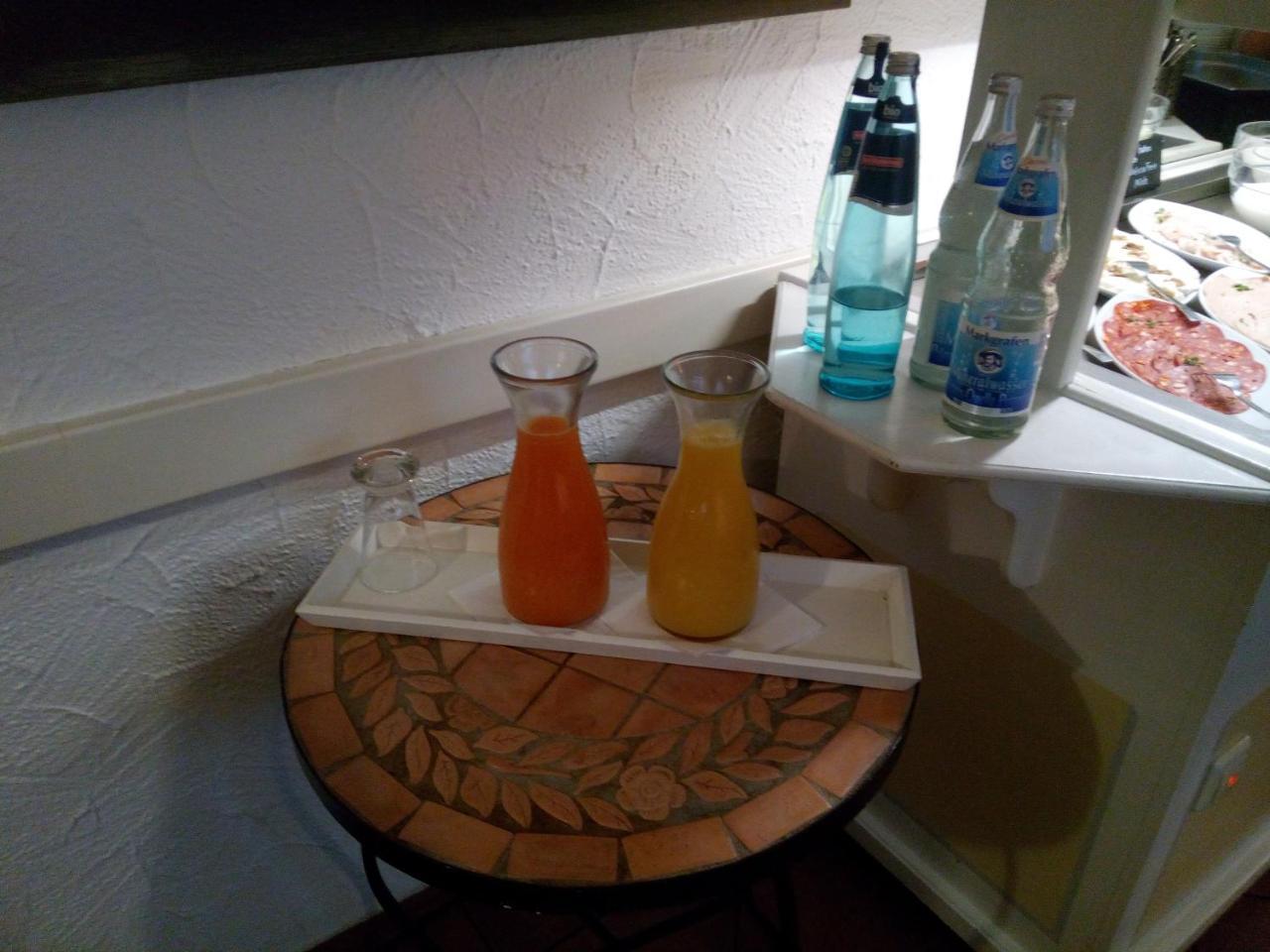 Hotel Dreikoenig & Restaurant Seegourmet Hagnau Bagian luar foto