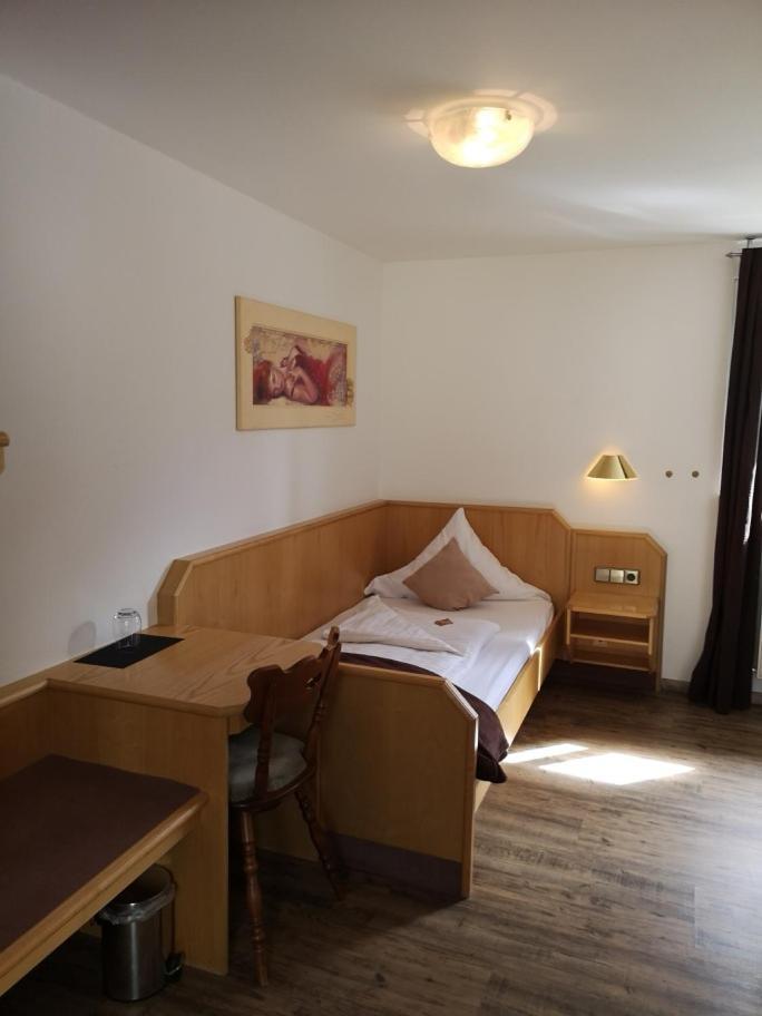 Hotel Dreikoenig & Restaurant Seegourmet Hagnau Bagian luar foto